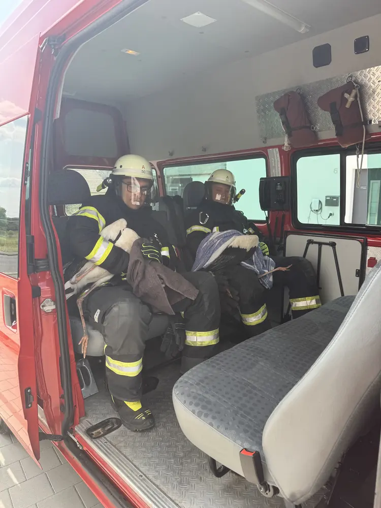 Atemschutzübung im Feuerwehrfahrzeug